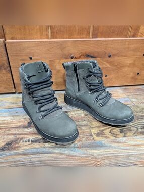 Kamik Women's Ariel Lo Waterproof Boots Size 7